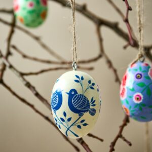 Ivory Birds Hanging Egg