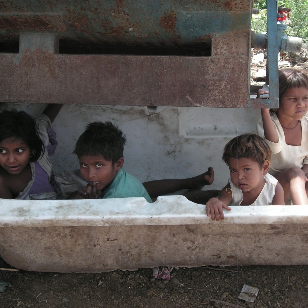 kids in the bath